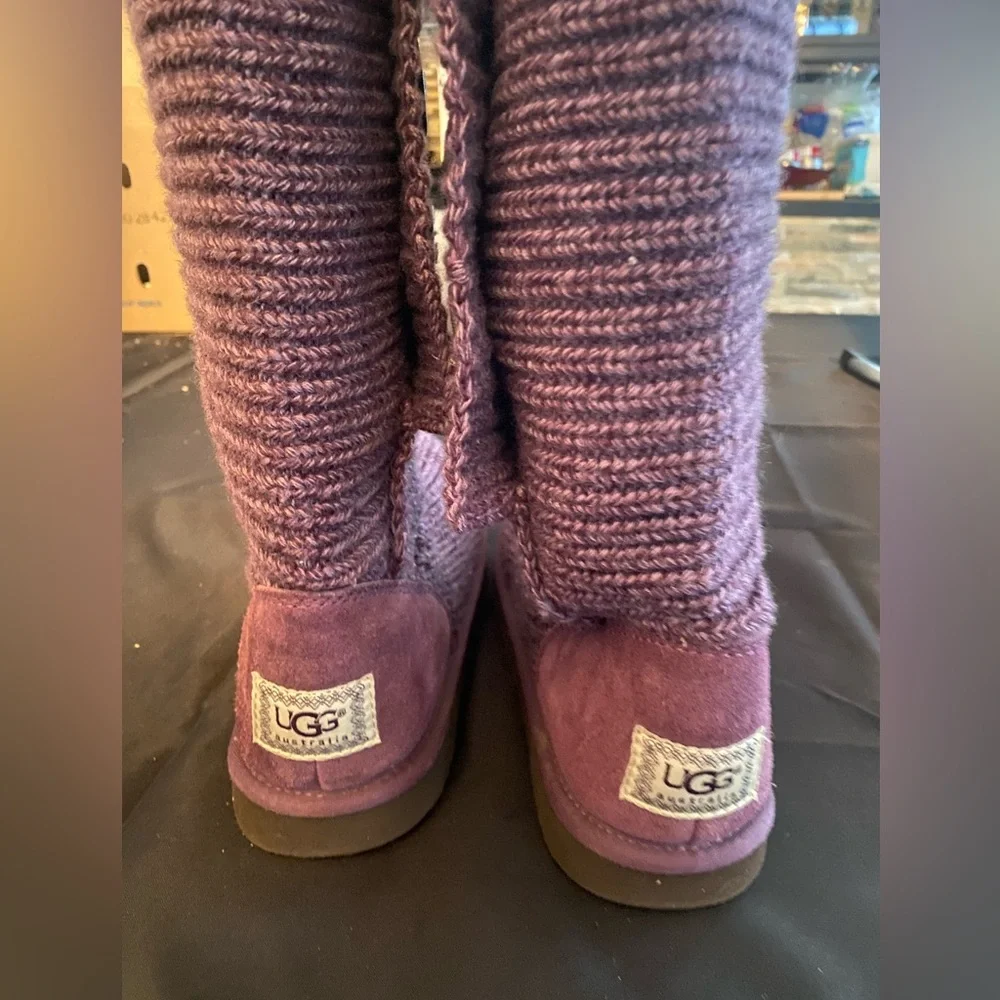 (EUC) UGG AUSTRALIA CARDY SWEATER KNIT TALL BOOT 10 PURPLE (EXCELLENT CONDITION) - Picture 3 of 9